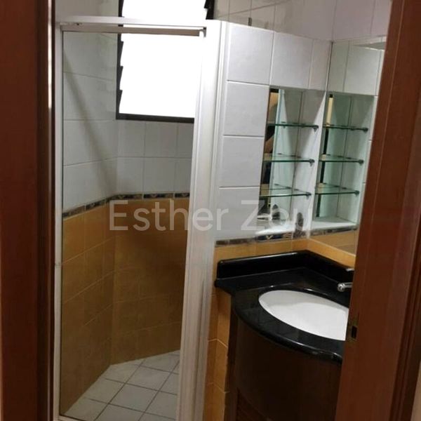 5 Bed Condo for Sale in  Central Grove - Image 4